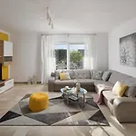 Amaryllis Villa Labin (Istria)