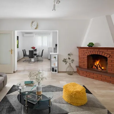 Vila Amaryllis Labin (Istria)