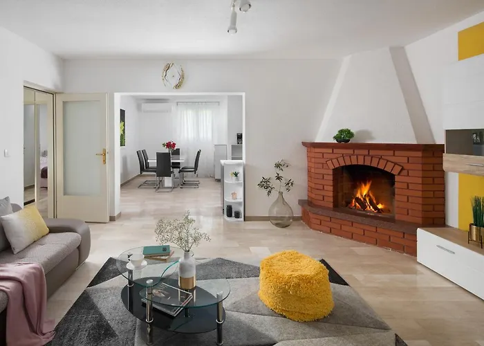 Villa Amaryllis Labin (Istria)